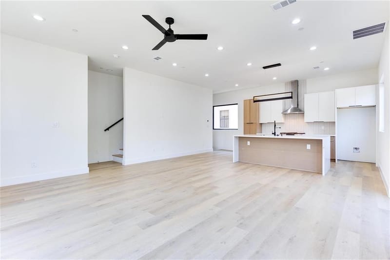 4206 Cabell Drive, Dallas TX 75204 - Photo 10