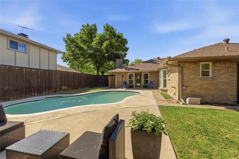 2109 Heather Hill Lane, Plano TX 75075 - Photo 12