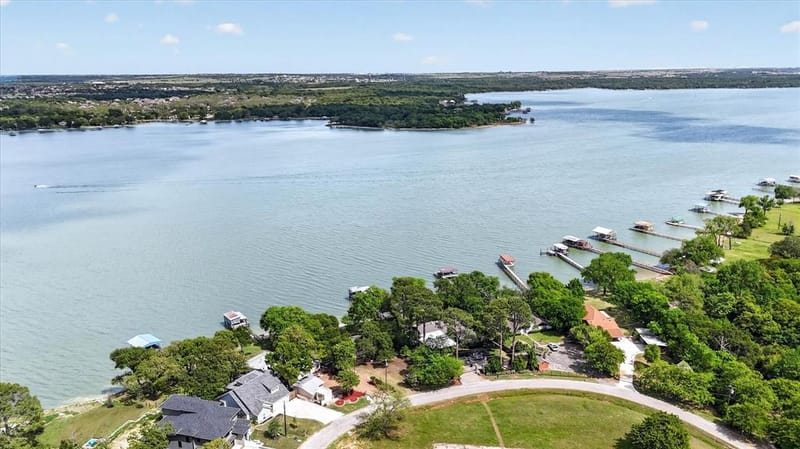11740 East Court, Azle TX 76020 - Photo 17