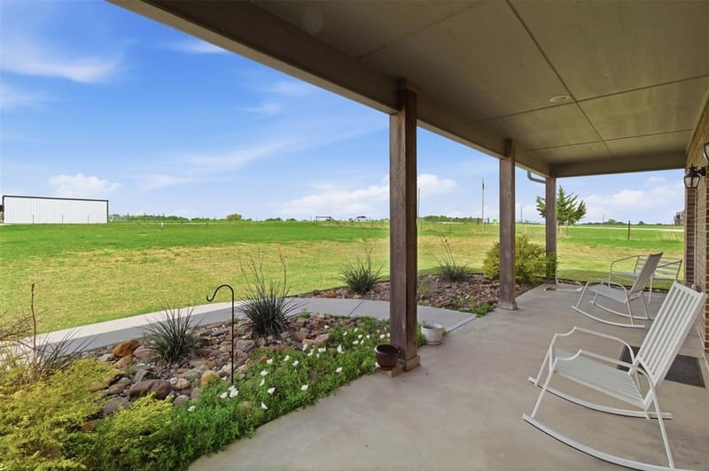 4299 County Road 1098, Celeste TX 75423 - Photo 12