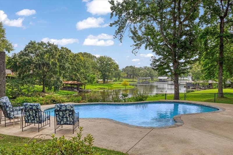 6130 Peninsula Circle, Athens TX 75752 - Photo 2