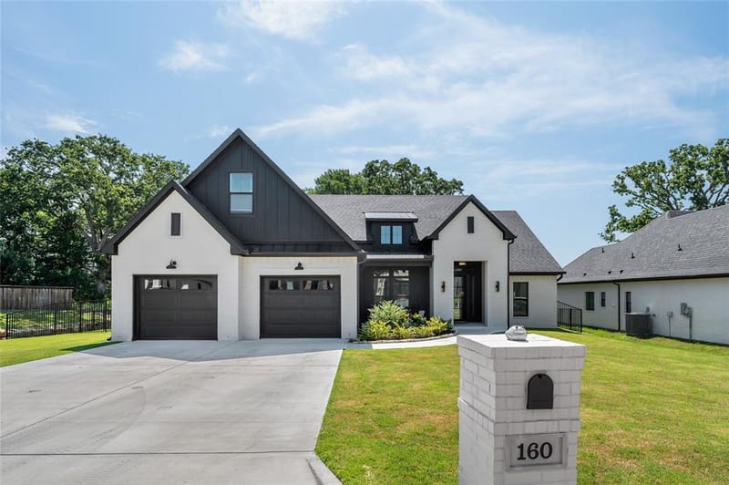 160 Bent Oak Drive, Pottsboro TX 75076 - Photo 2