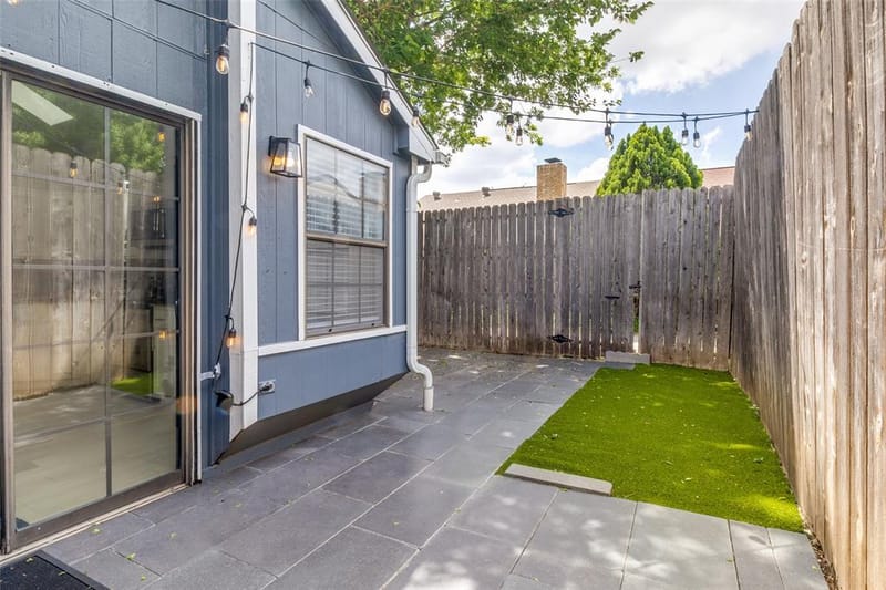 1417 Mccoy Street, Dallas TX 75204 - Photo 22