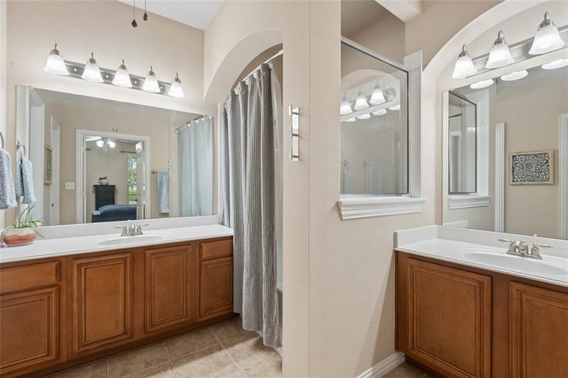 6204 Crescent Street, North Richland Hills TX 76180 - Photo 16