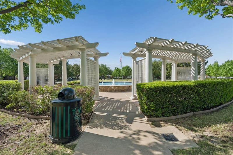 6204 Crescent Street, North Richland Hills TX 76180 - Photo 38