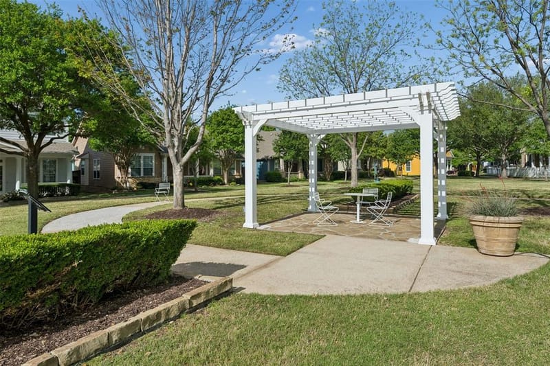 6204 Crescent Street, North Richland Hills TX 76180 - Photo 40