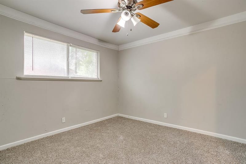 2008 Terbet Lane, Fort Worth TX 76112 - Photo 23
