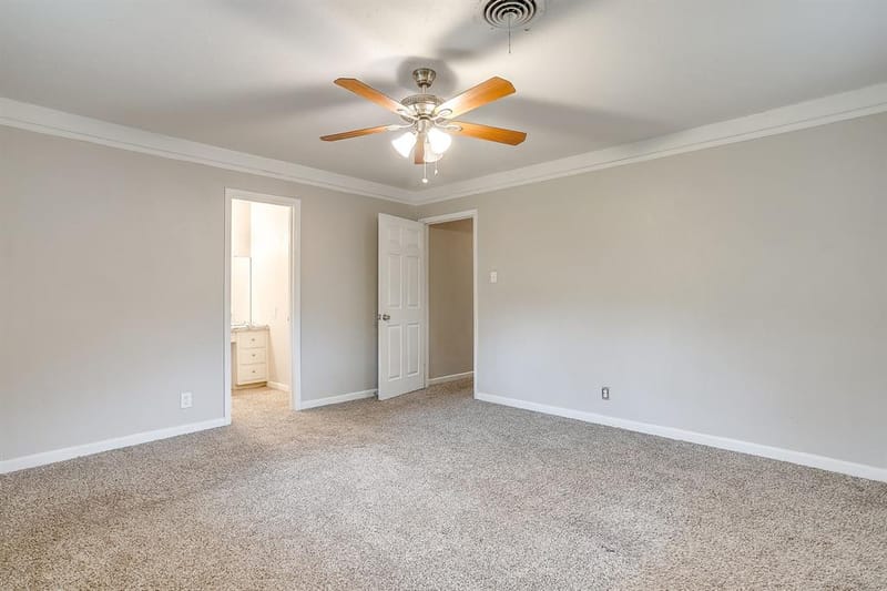 2008 Terbet Lane, Fort Worth TX 76112 - Photo 27