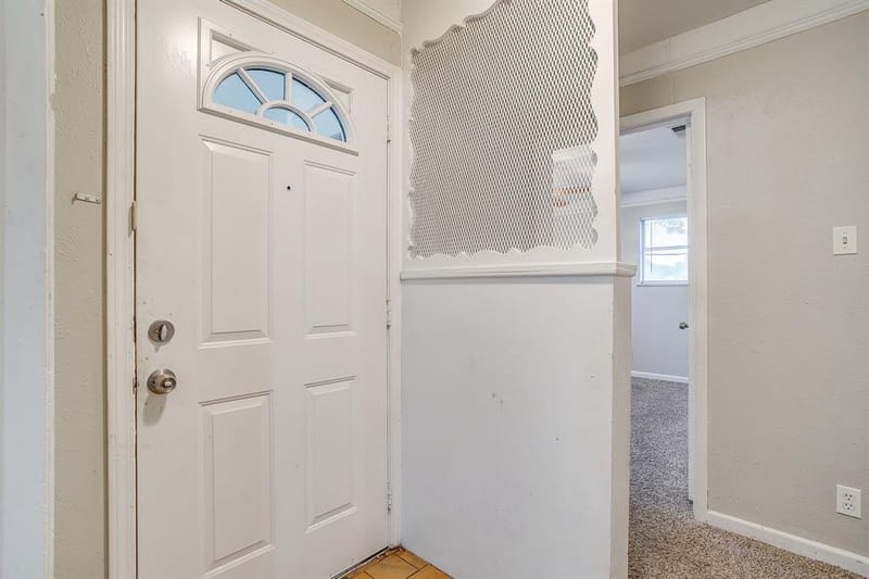 2008 Terbet Lane, Fort Worth TX 76112 - Photo 6