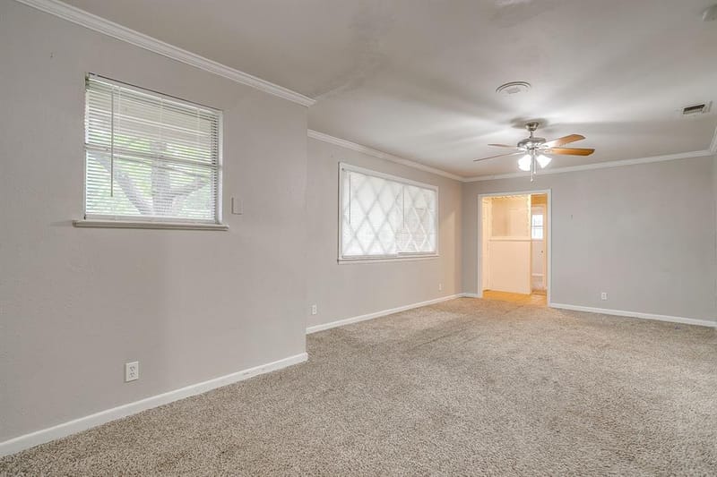 2008 Terbet Lane, Fort Worth TX 76112 - Photo 10
