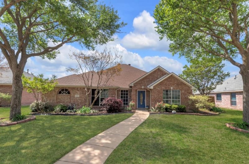 10109 Bent Tree Drive, Rowlett TX 75089