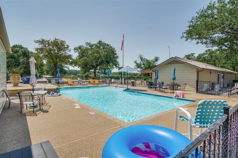 5706 Campfire Lane, Granbury TX 76049 - Photo 13