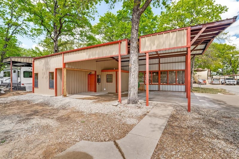5706 Campfire Lane, Granbury TX 76049