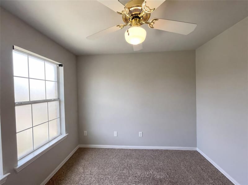 2400 Creekview Drive, Plano TX 75093 - Photo 13