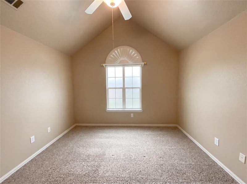 2400 Creekview Drive, Plano TX 75093 - Photo 12