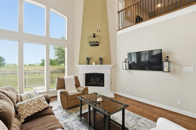 8224 Lindsay Gardens, The Colony TX 75056 - Photo 7