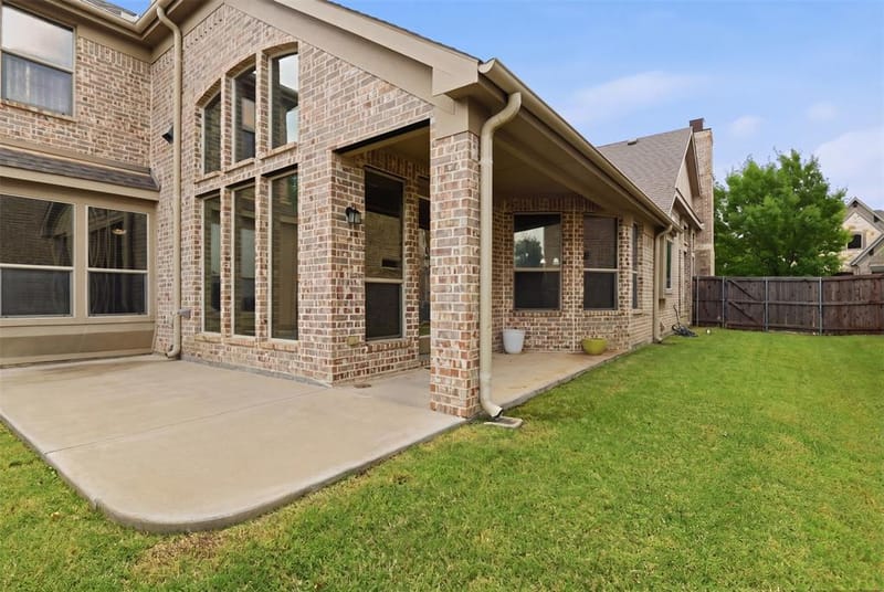 8224 Lindsay Gardens, The Colony TX 75056 - Photo 32