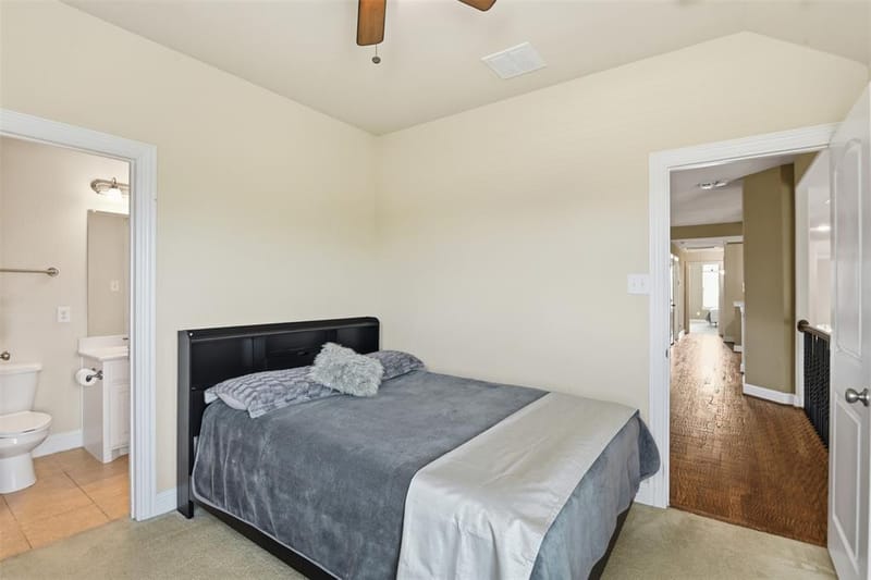 8224 Lindsay Gardens, The Colony TX 75056 - Photo 20