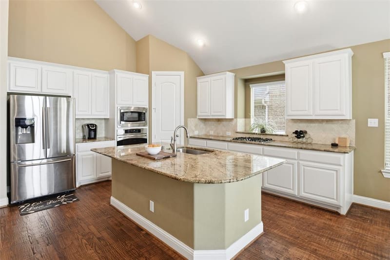 8224 Lindsay Gardens, The Colony TX 75056 - Photo 8