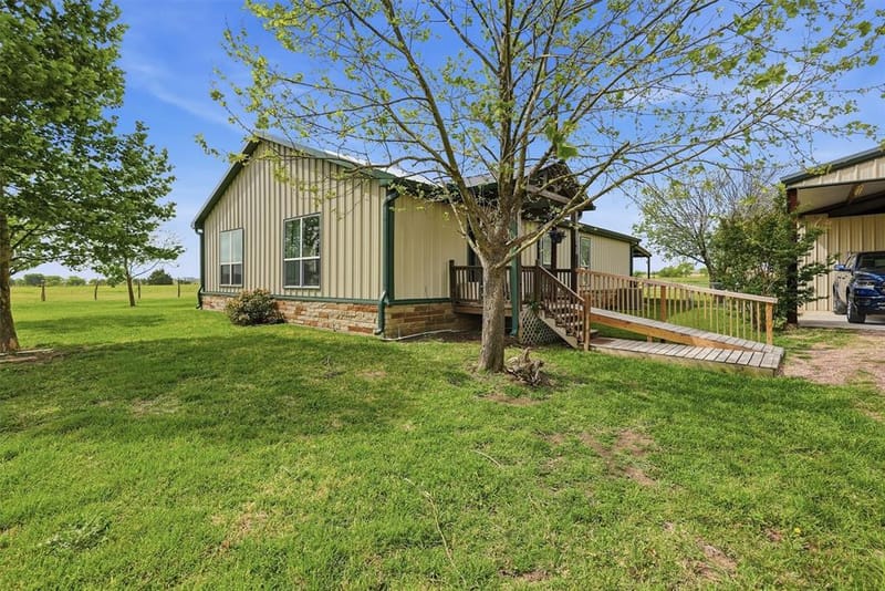 10208 County Road 418, Grandview TX 76050 - Photo 27