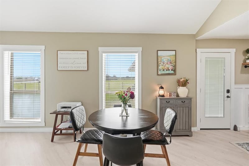 10208 County Road 418, Grandview TX 76050 - Photo 6
