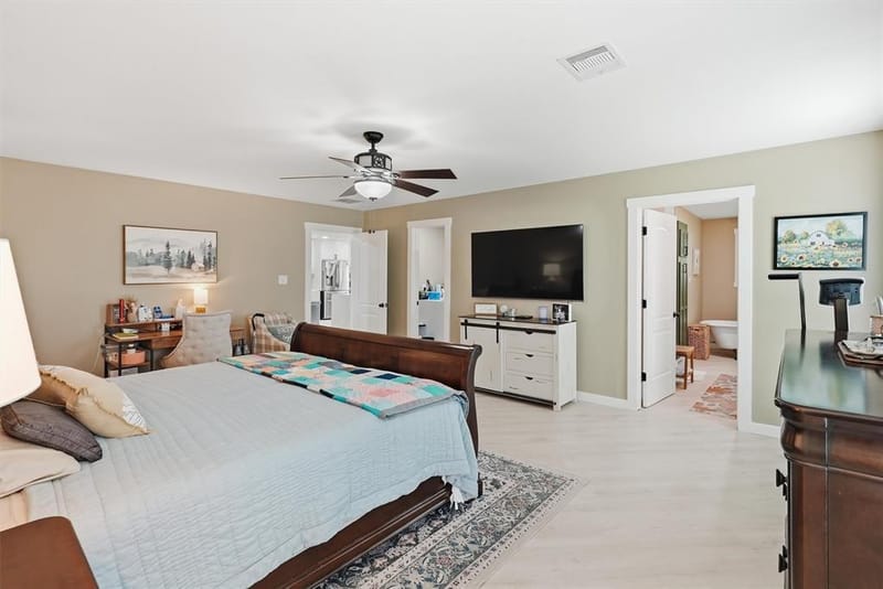 10208 County Road 418, Grandview TX 76050 - Photo 13