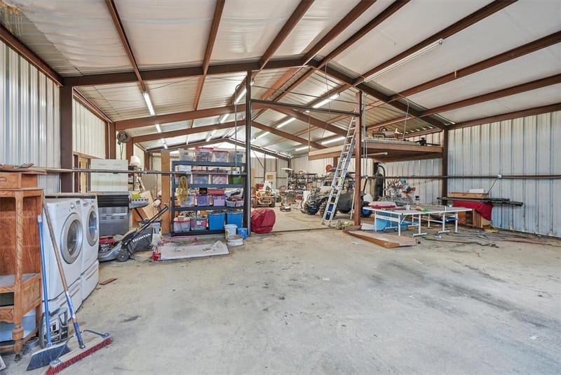 10208 County Road 418, Grandview TX 76050 - Photo 25