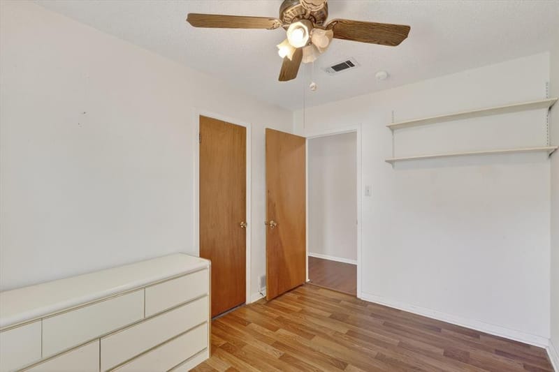 624 N Avenue A, Springtown TX 76082 - Photo 17