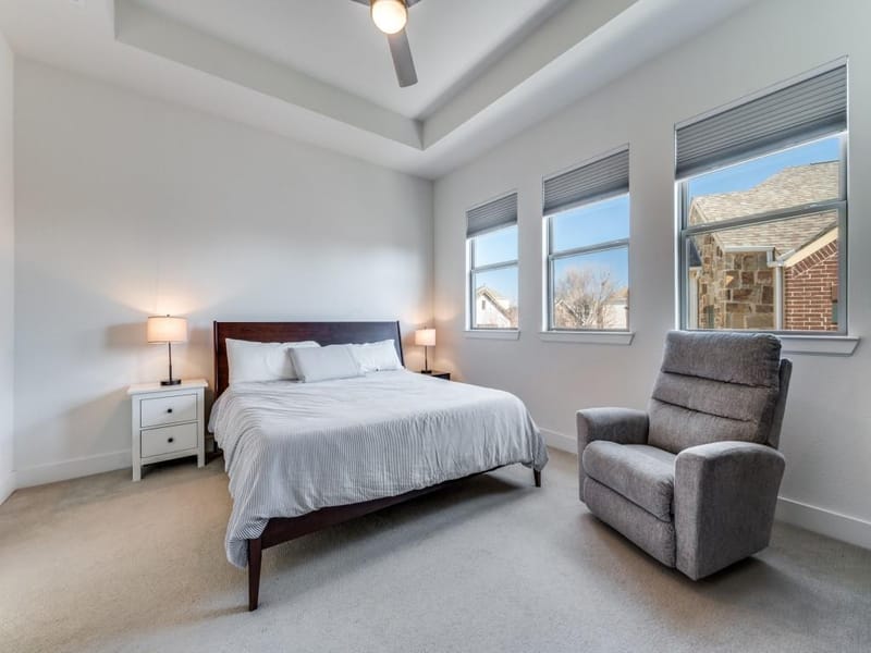 7832 Verona Place, Dallas TX 75231 - Photo 13