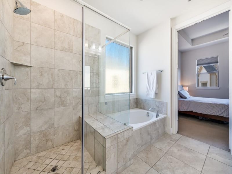 7832 Verona Place, Dallas TX 75231 - Photo 16