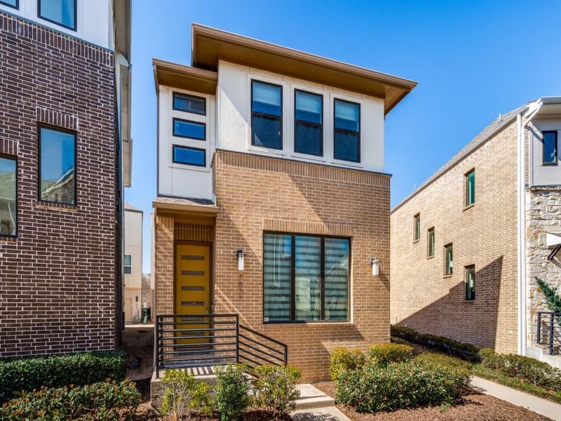 7832 Verona Place, Dallas TX 75231