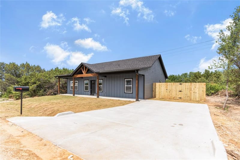 3426 Sumac Drive, Granbury TX 76048 - Photo 12
