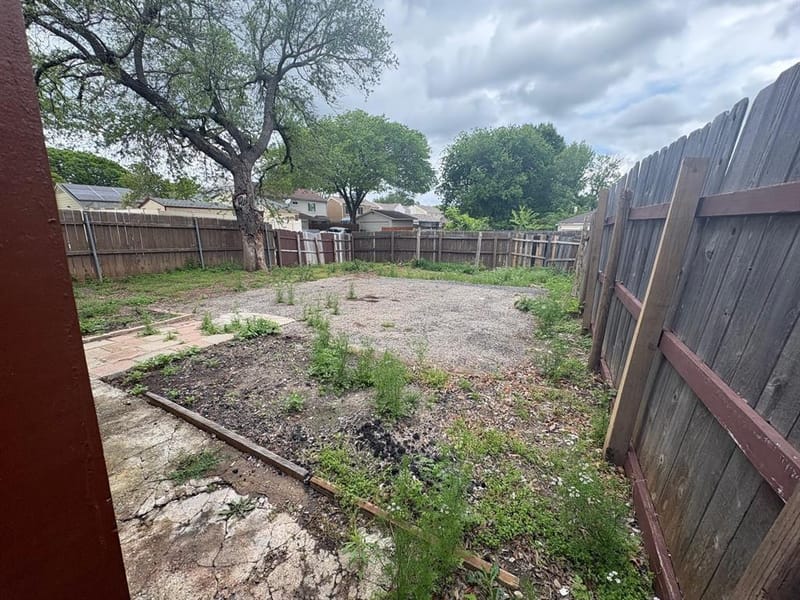 320 W Williams Street, Cedar Hill TX 75104 - Photo 27