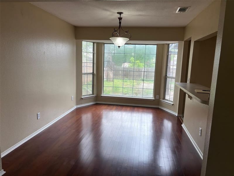 320 W Williams Street, Cedar Hill TX 75104 - Photo 7