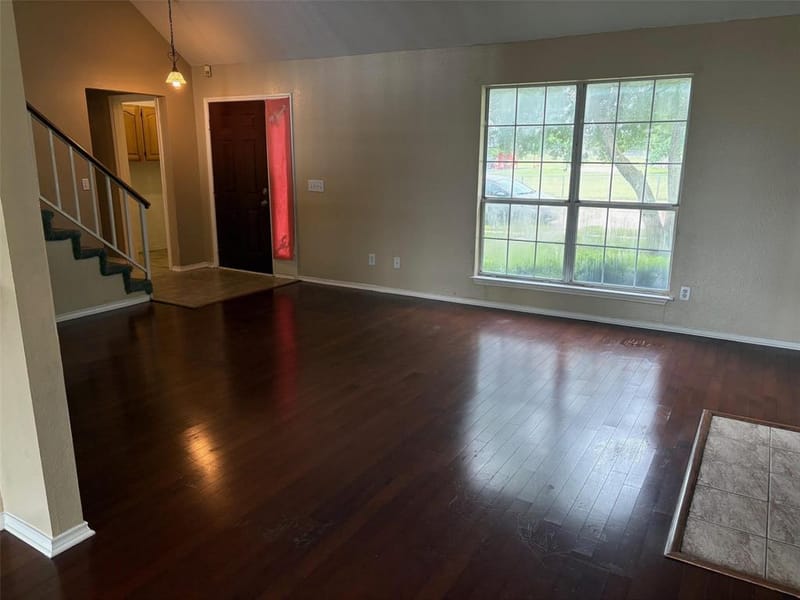 320 W Williams Street, Cedar Hill TX 75104 - Photo 4