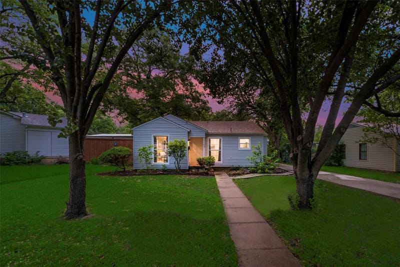 1103 W Russell Avenue, Carrollton TX 75006 - Photo 35