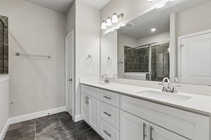 911 Ponds Edge Lane, Euless TX 76040 - Photo 23