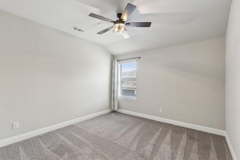 911 Ponds Edge Lane, Euless TX 76040 - Photo 18