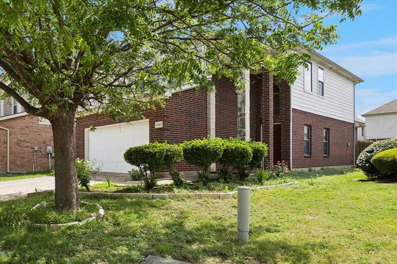 1107 Kielder Court, Fort Worth TX 76134 - Photo 2
