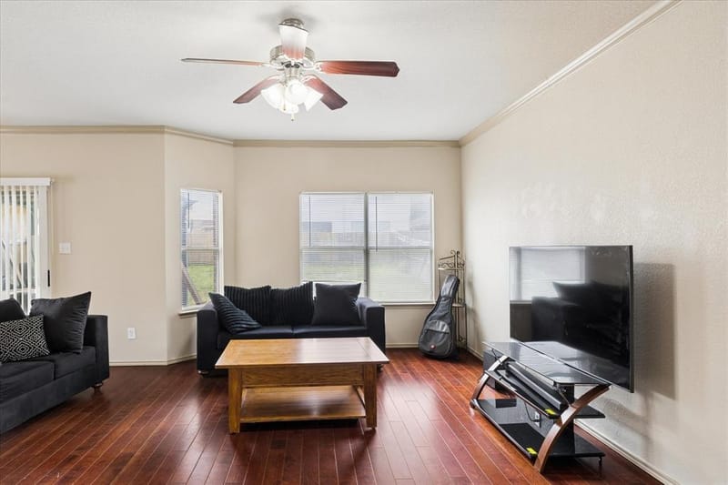1107 Kielder Court, Fort Worth TX 76134 - Photo 7
