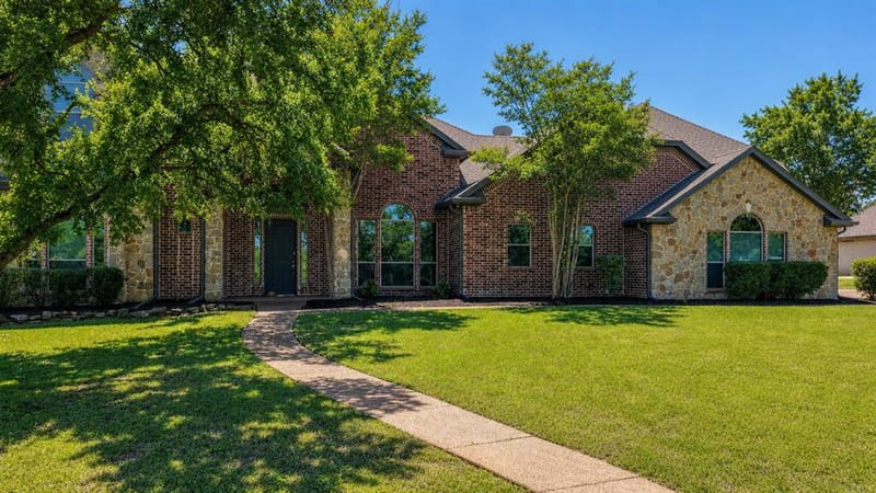 147 Tyler Court, Fort Worth TX 76108 - Photo 4