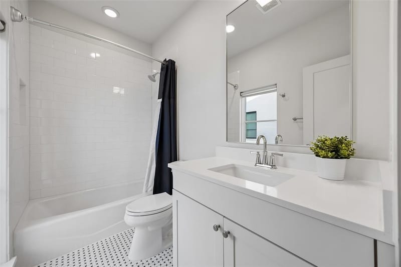2715 Kimsey Drive # 102, Dallas TX 75235 - Photo 11