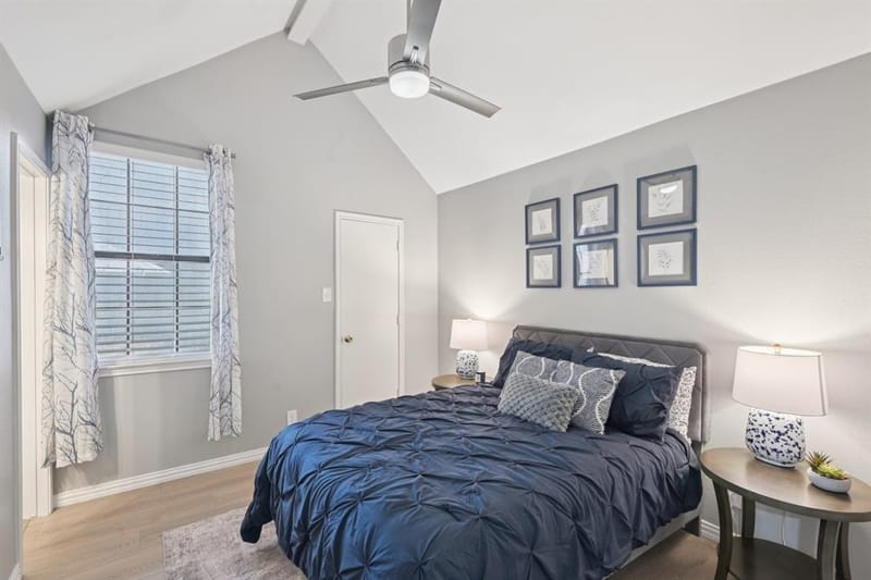 209 Cimarron Trail # 6, Irving TX 75063 - Photo 13