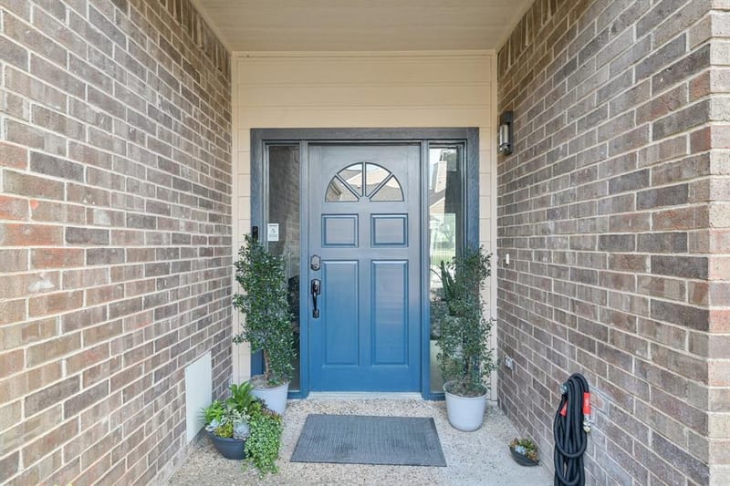 209 Cimarron Trail # 6, Irving TX 75063 - Photo 16