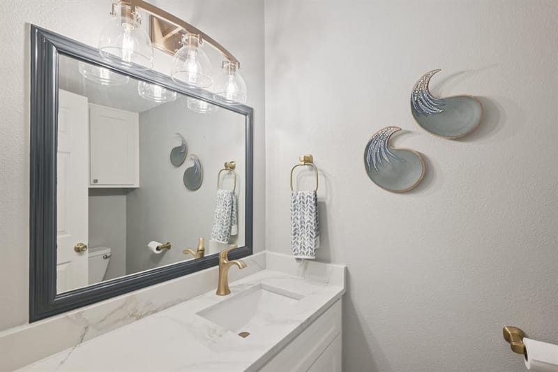 209 Cimarron Trail # 6, Irving TX 75063 - Photo 7