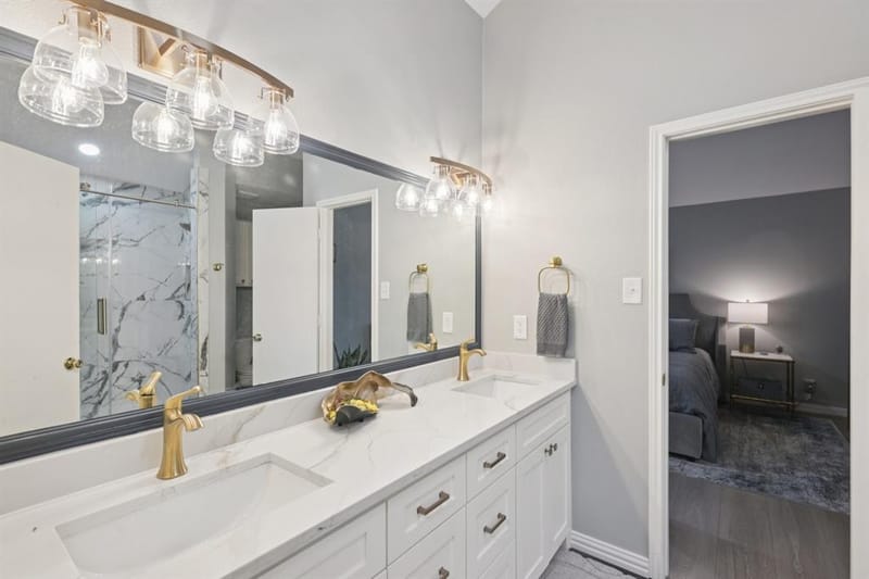 209 Cimarron Trail # 6, Irving TX 75063 - Photo 35