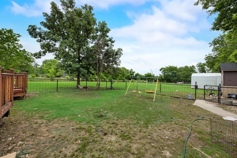 571 S 1st Street, Point TX 75472 - Photo 24
