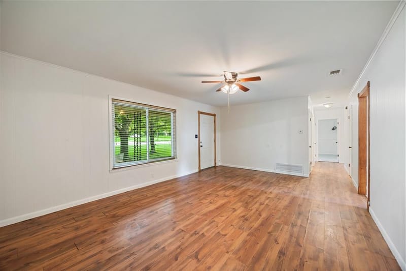 571 S 1st Street, Point TX 75472 - Photo 10
