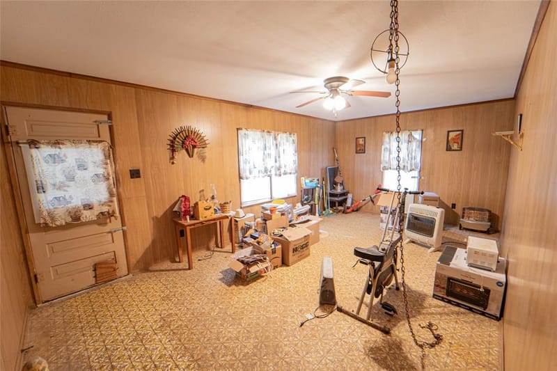 701 N Shelton Street, Breckenridge TX 76424 - Photo 9