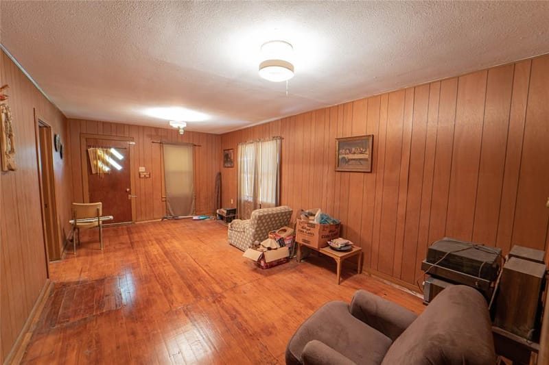 701 N Shelton Street, Breckenridge TX 76424 - Photo 11